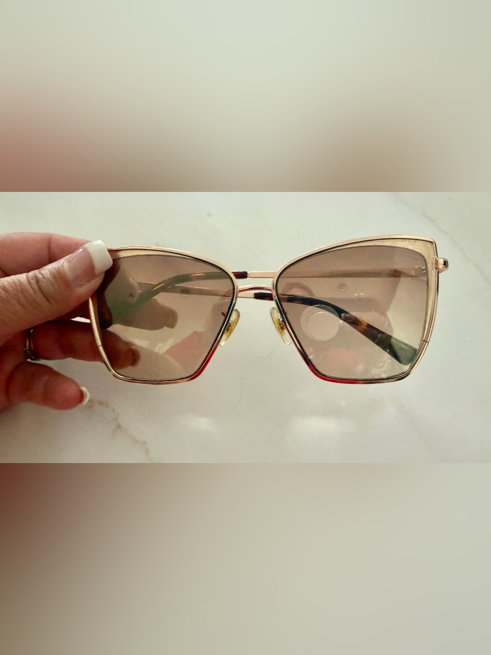 Diff Eyewear Gold Frame Brown Lens Women's Sunglasses with Subtle Red Trim